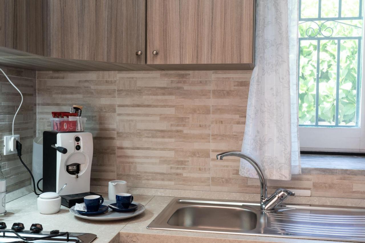 Apicella Casa Vacanze Villa ตรามอนติ ภายนอก รูปภาพ