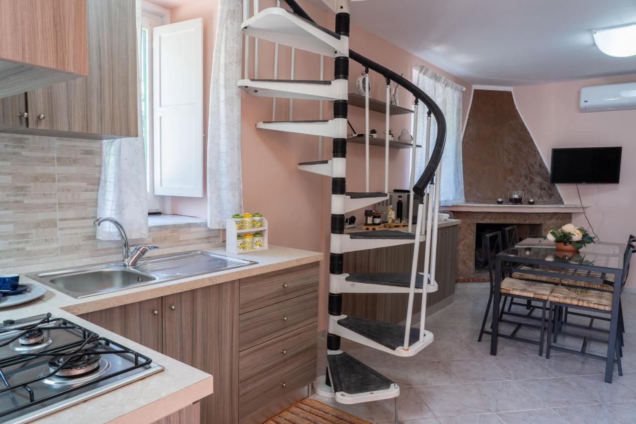 Apicella Casa Vacanze Villa ตรามอนติ ภายนอก รูปภาพ